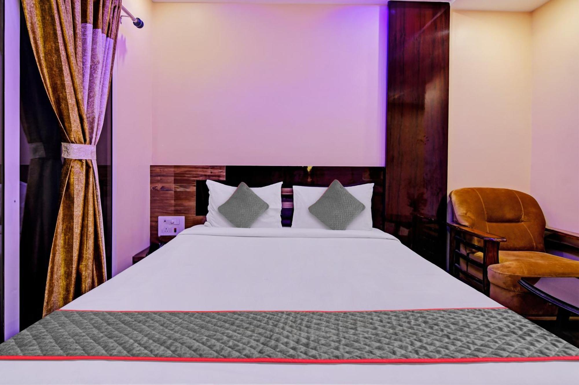 Townhouse The Grand Touch & The Royal Touch Hotel Digha  Exterior foto