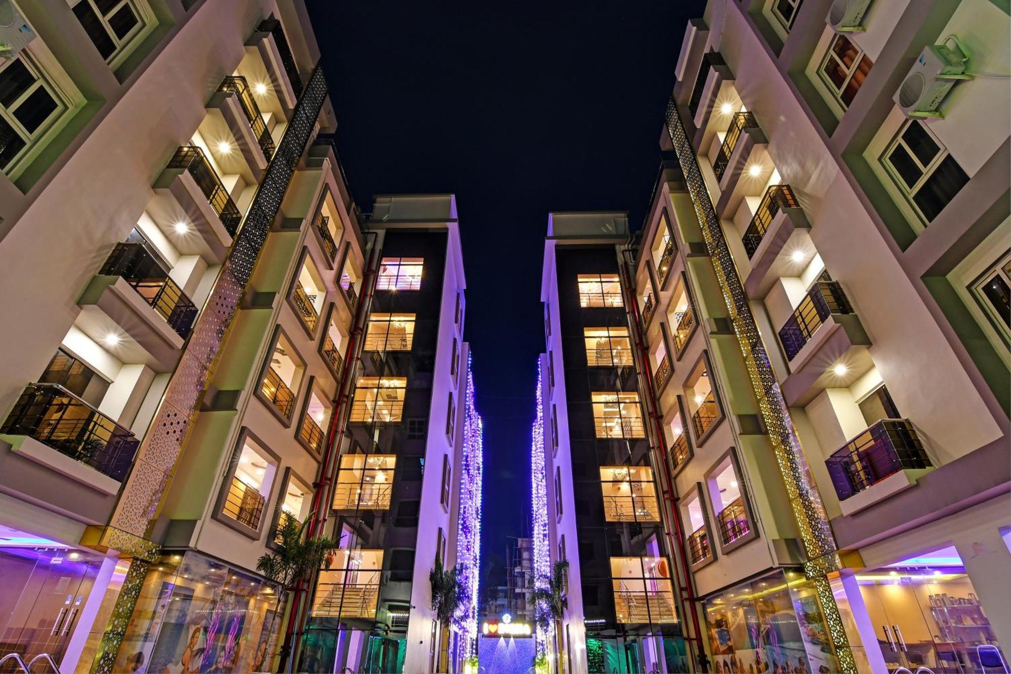 Townhouse The Grand Touch & The Royal Touch Hotel Digha  Exterior foto